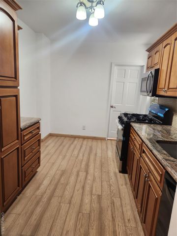 23-55 Bell Boulevard 5A, Bayside, NY 11360