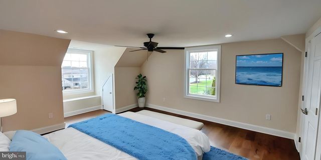 4909 THREADNEEDLE RD, Wilmington, DE 19807