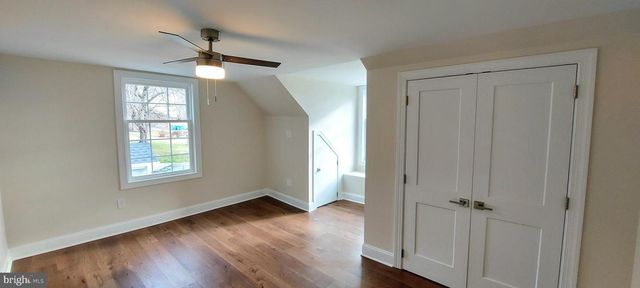 4909 THREADNEEDLE RD, Wilmington, DE 19807