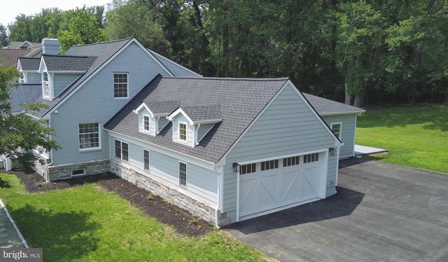 4909 THREADNEEDLE RD, Wilmington, DE 19807