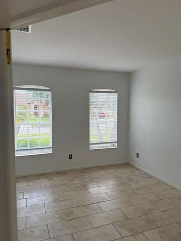 13832 HAWK LAKE DR, Orlando, FL 32837