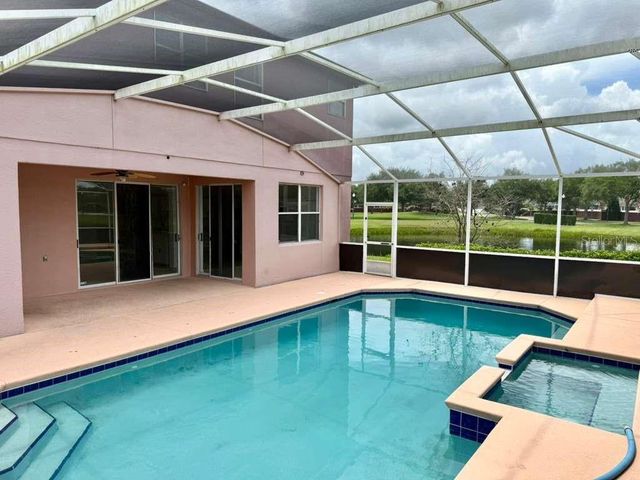 13832 HAWK LAKE DR, Orlando, FL 32837