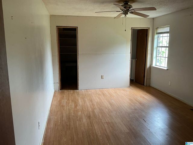 519 ROLAND JOHNSON PARKWAY, Hanceville, AL 35077