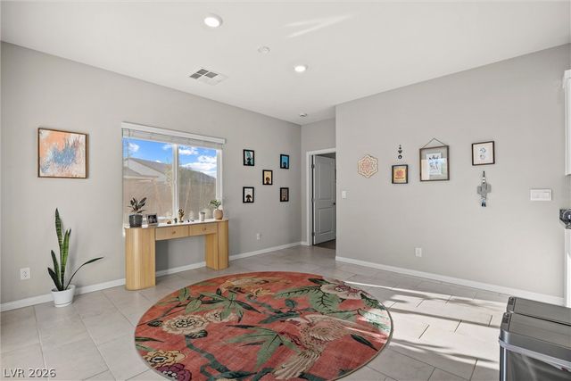 7437 Phoenix Falls Street, North Las Vegas, NV 89084
