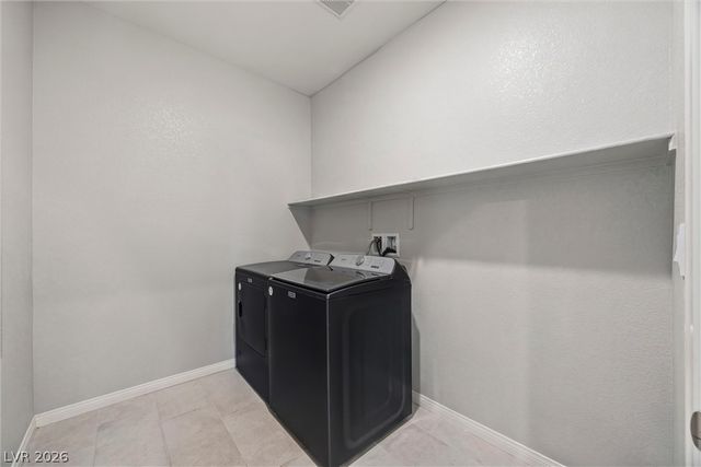 7437 Phoenix Falls Street, North Las Vegas, NV 89084
