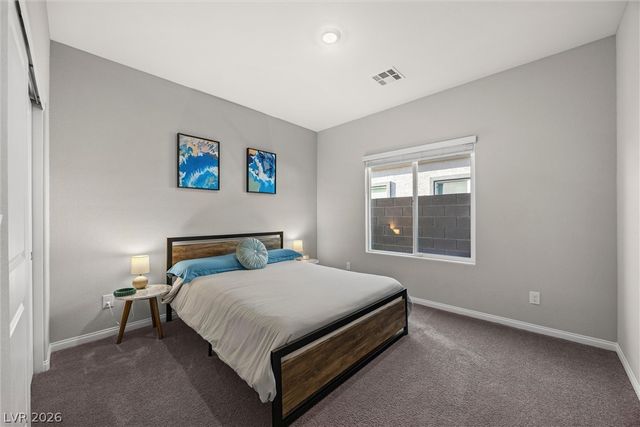 7437 Phoenix Falls Street, North Las Vegas, NV 89084