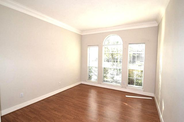 5926 Solar Point Lane, Houston, TX 77041