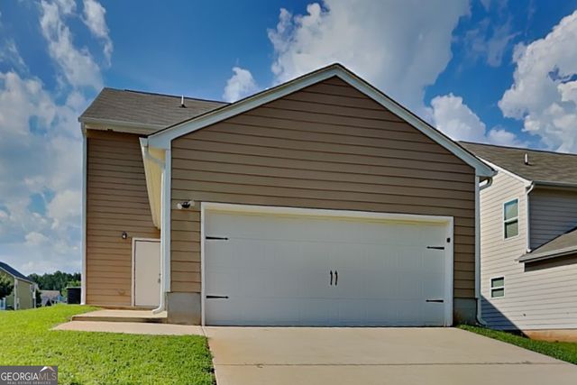 15 Daniel Lane, Covington, GA 30014