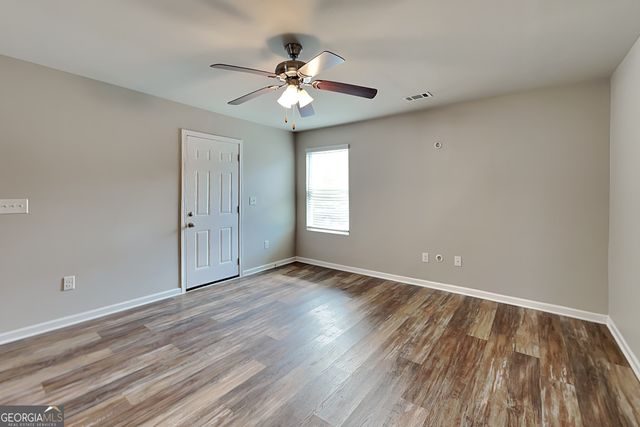 15 Daniel Lane, Covington, GA 30014