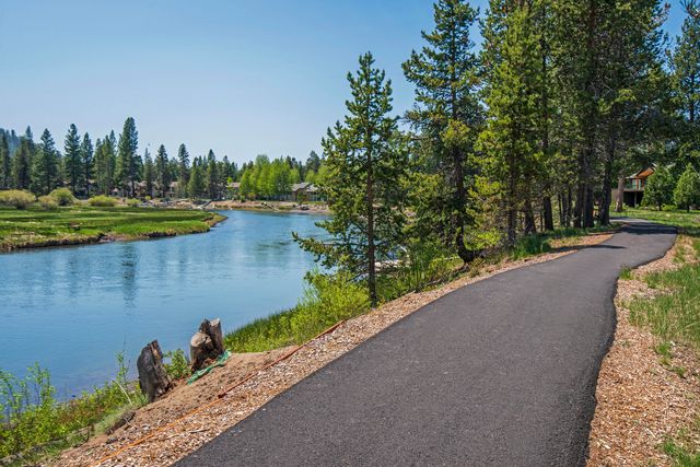16775 Pony Express Way, Bend, OR 97707