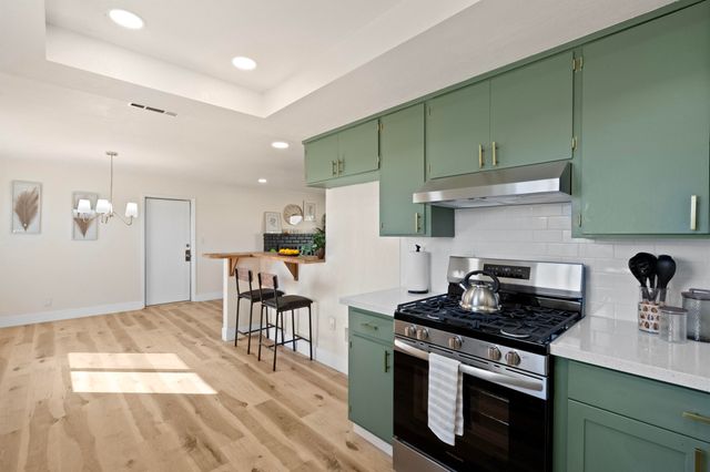 760 Crass Avenue, Hanford, CA 93230