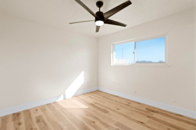 760 Crass Avenue, Hanford, CA 93230