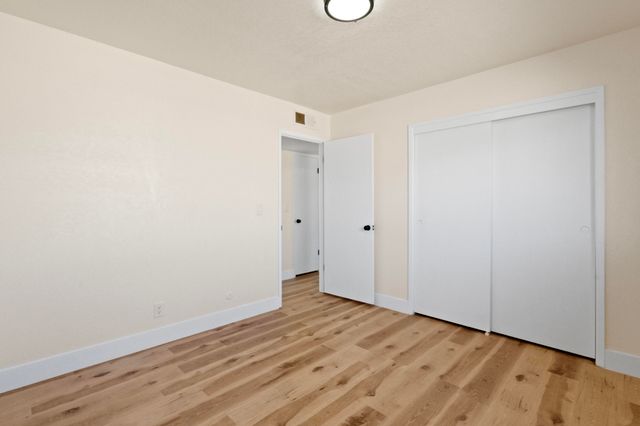 760 Crass Avenue, Hanford, CA 93230