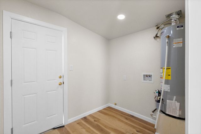 760 Crass Avenue, Hanford, CA 93230