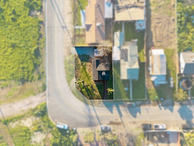 760 Crass Avenue, Hanford, CA 93230