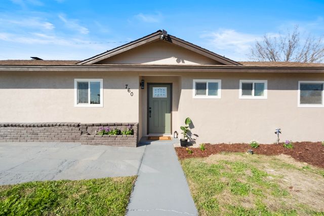 760 Crass Avenue, Hanford, CA 93230