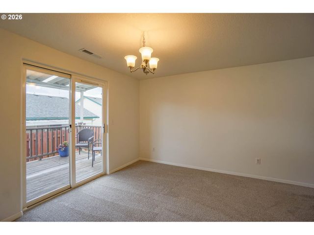 7217 Ne 44TH Way, Vancouver, WA 98662