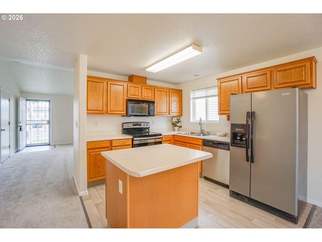 7217 Ne 44TH Way, Vancouver, WA 98662