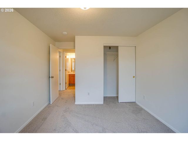 7217 Ne 44TH Way, Vancouver, WA 98662