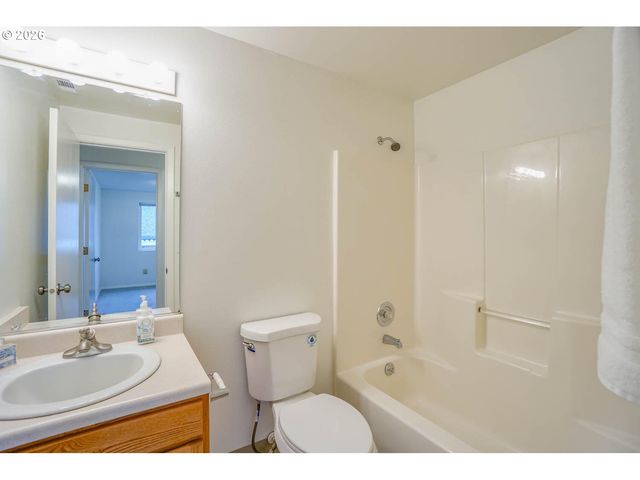 7217 Ne 44TH Way, Vancouver, WA 98662