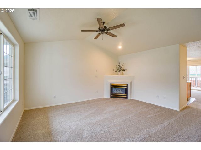 7217 Ne 44TH Way, Vancouver, WA 98662