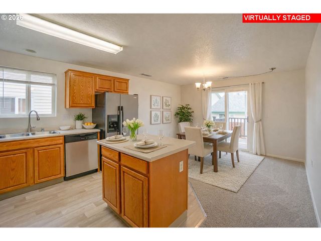 7217 Ne 44TH Way, Vancouver, WA 98662