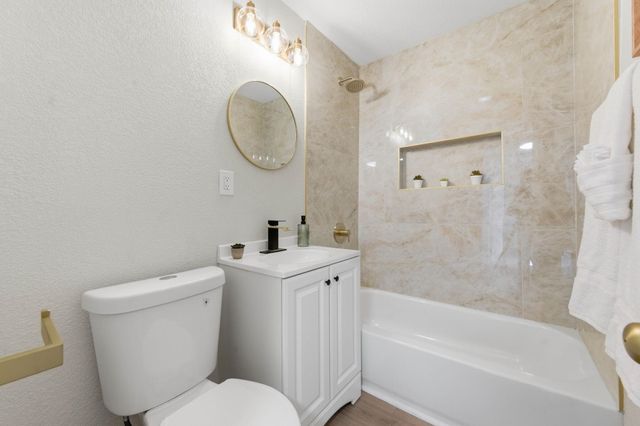 1614 N New York Ave, Wichita, KS 67214