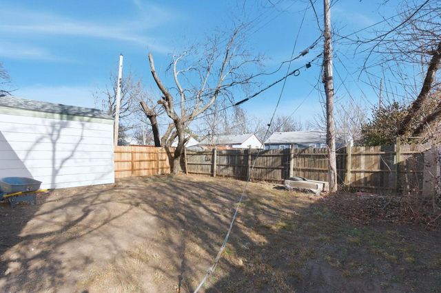 1614 N New York Ave, Wichita, KS 67214