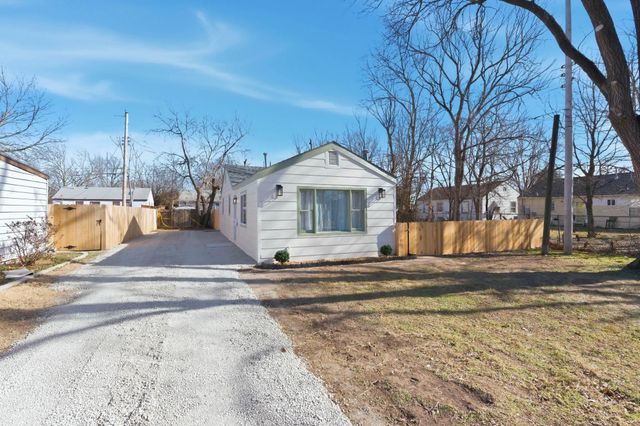 1614 N New York Ave, Wichita, KS 67214