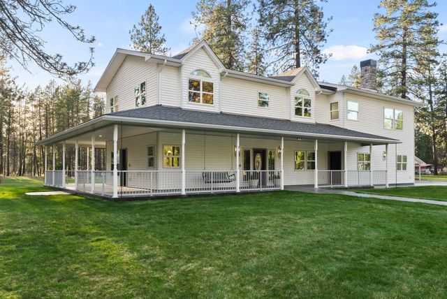 4045 Maple St, Loon Lake, WA 99148