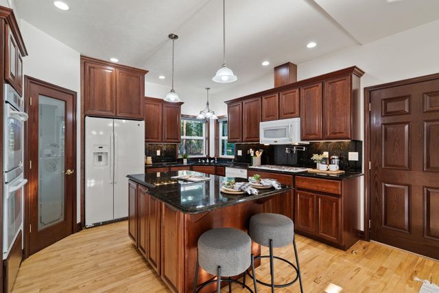 4045 Maple St, Loon Lake, WA 99148