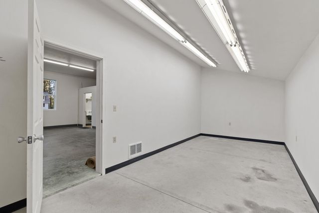 4045 Maple St, Loon Lake, WA 99148