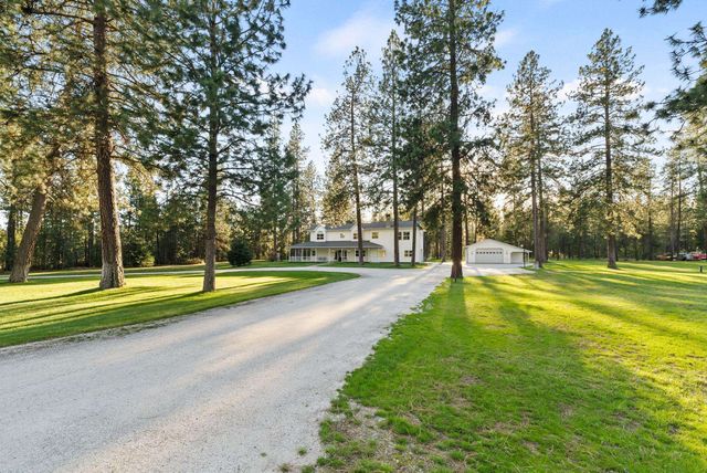 4045 Maple St, Loon Lake, WA 99148