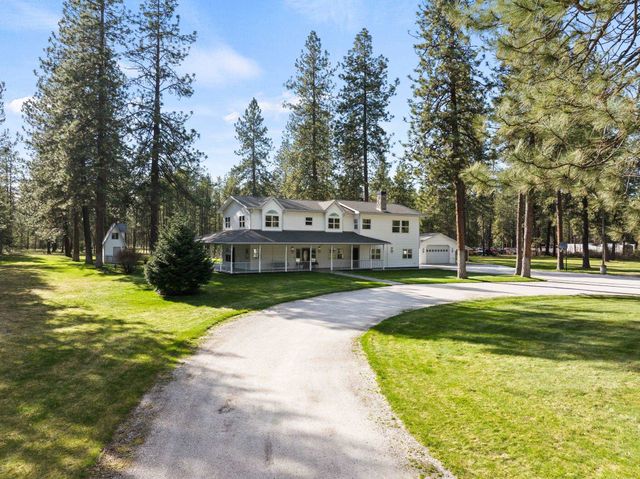 4045 Maple St, Loon Lake, WA 99148