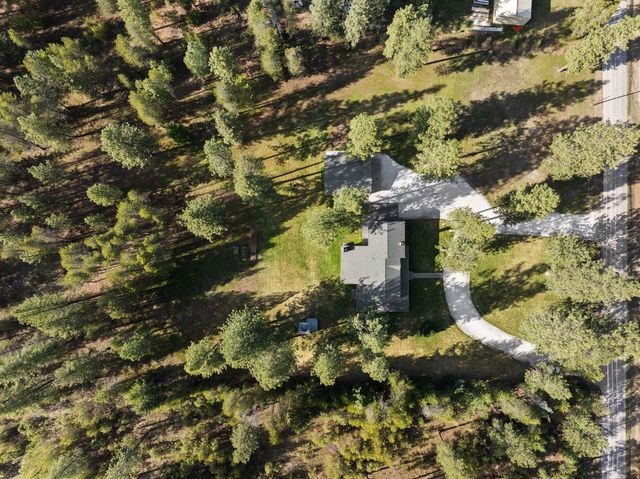4045 Maple St, Loon Lake, WA 99148