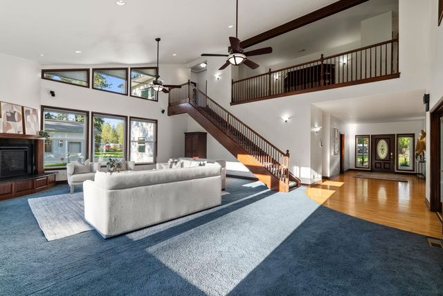 4045 Maple St, Loon Lake, WA 99148