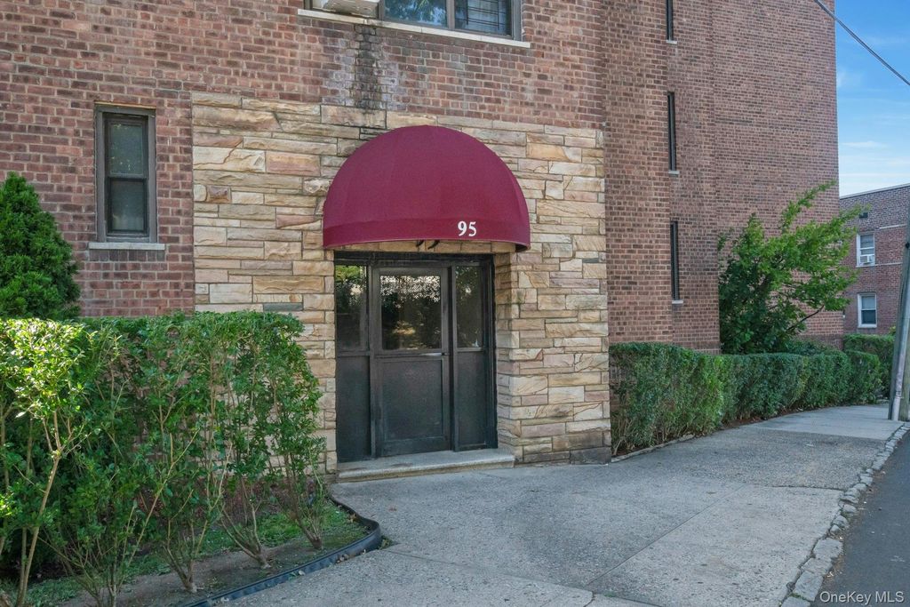 95 Sedgwick Avenue 1G, Yonkers, NY 10705