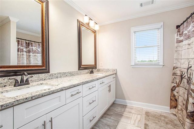 92 River Walk Parkway, Euharlee, GA 30145