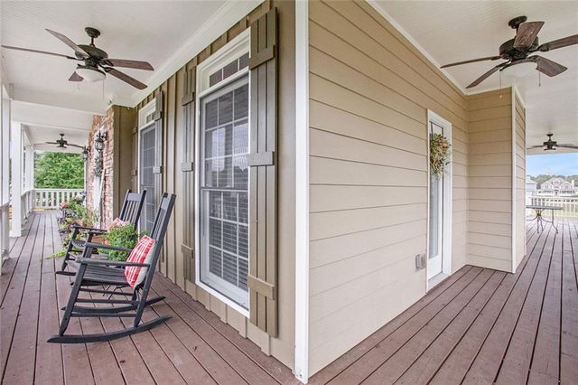 92 River Walk Parkway, Euharlee, GA 30145