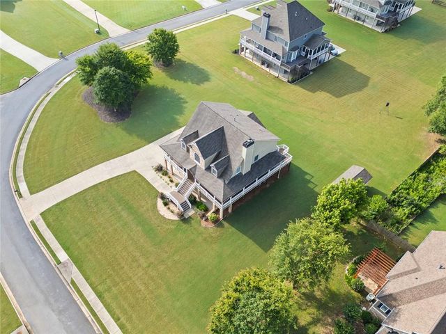 92 River Walk Parkway, Euharlee, GA 30145