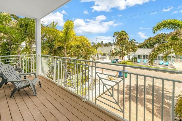 105 4TH STREET S, Bradenton Beach, FL 34217