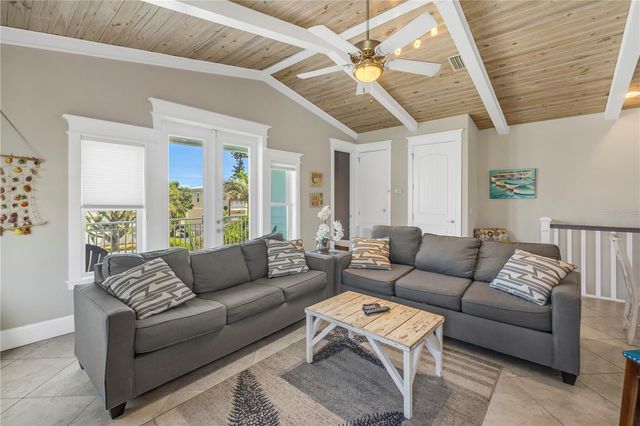 105 4TH STREET S, Bradenton Beach, FL 34217