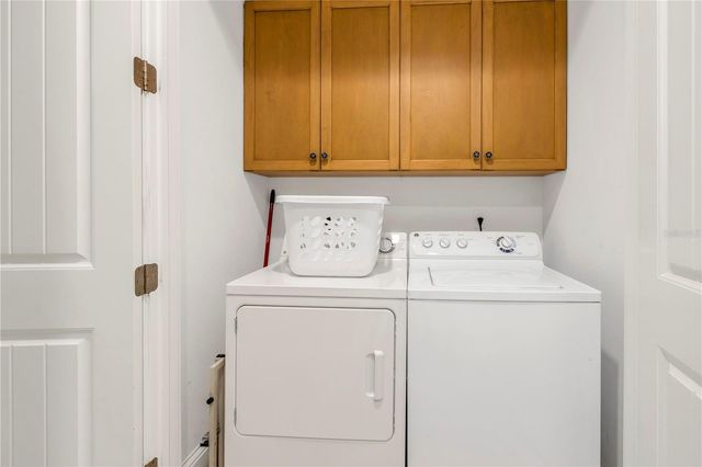 105 4TH STREET S, Bradenton Beach, FL 34217