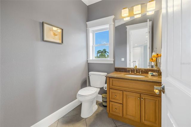 105 4TH STREET S, Bradenton Beach, FL 34217