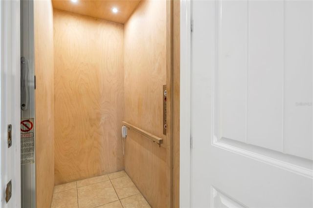 105 4TH STREET S, Bradenton Beach, FL 34217