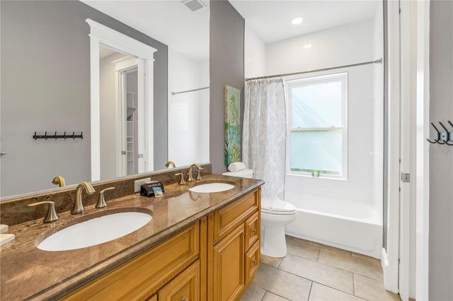 105 4TH STREET S, Bradenton Beach, FL 34217