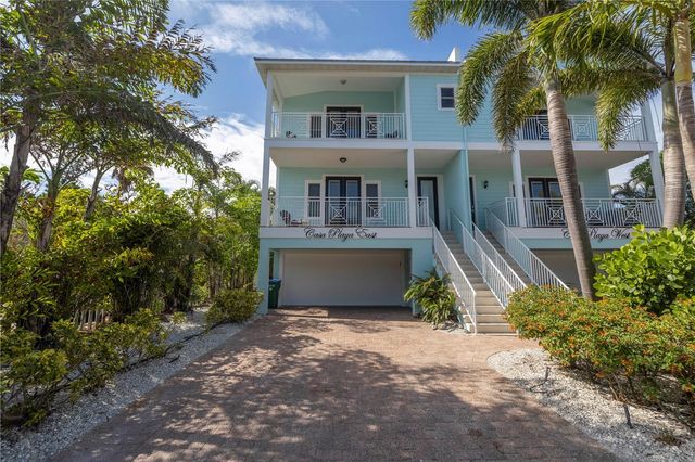 105 4TH STREET S, Bradenton Beach, FL 34217