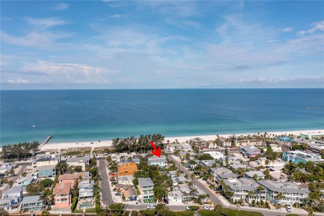 105 4TH STREET S, Bradenton Beach, FL 34217