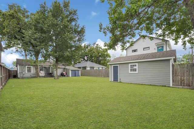 541 W 18th Street, Houston, TX 77008