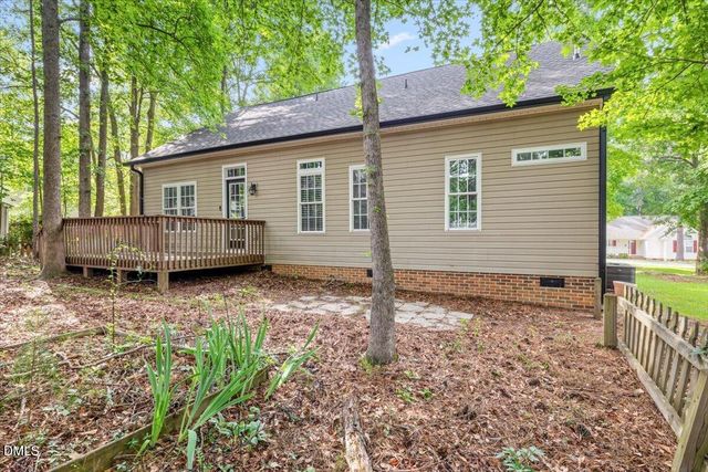 508 Senterwood Court, Fuquay Varina, NC 27526